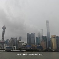 萝妹老枪走火